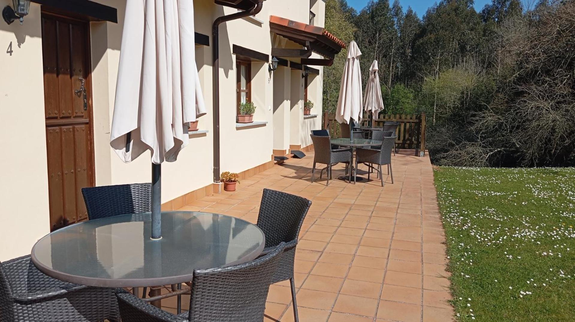 Apartamentos Rurales La Fuente De Bascones Villahormes Exterior photo